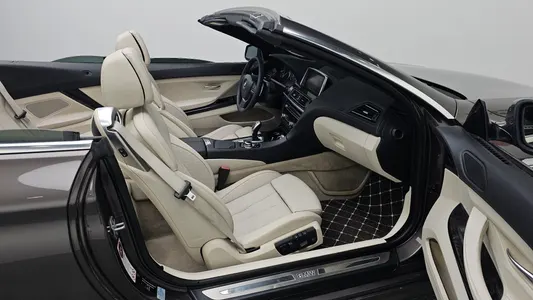 BMW 6 Series (F12) 650i 2013 26