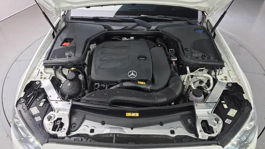 Mercedes-Benz E-Class W213 E350 4MATIC AMG Line 2021 6