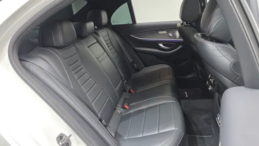 Mercedes-Benz E-Class W213 E350 4MATIC AMG Line 2021 11