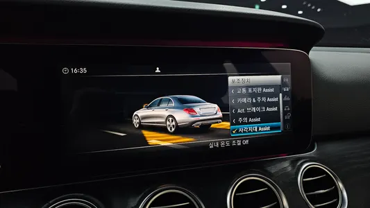 Mercedes-Benz E-Class W213 E300 4MATIC 2016 16