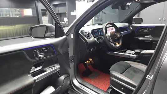 Mercedes-Benz GLB-Class X247 AMG GLB35 4MATIC 2021 10