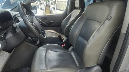 Hyundai Grand Starex 5 2017 5