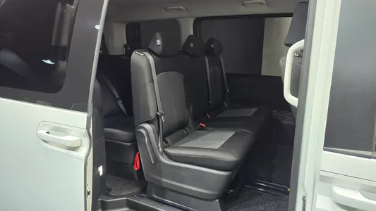 Hyundai Staria 11 2024 11
