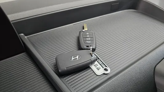 Hyundai Staria 11 2024 14