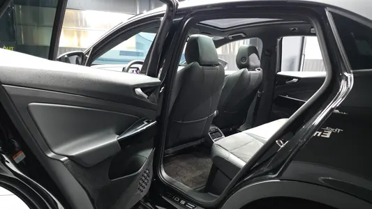 Volkswagen ID.5 2025 26