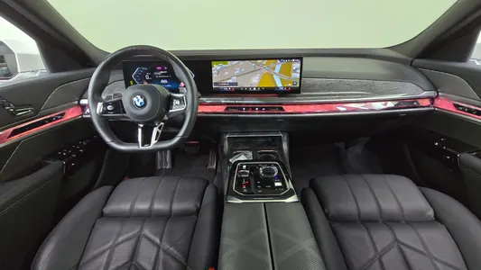 BMW 7 Series (G70) 740i xDrive M 2024 7
