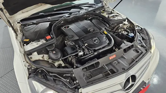 Mercedes-Benz C-Class W204 C200 CGI 2013 6