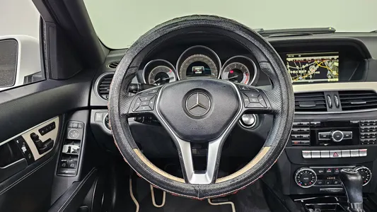 Mercedes-Benz C-Class W204 C200 CGI 2013 13