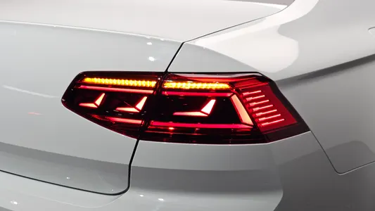 Volkswagen GT(B8) 2.0 TDI 2022 23