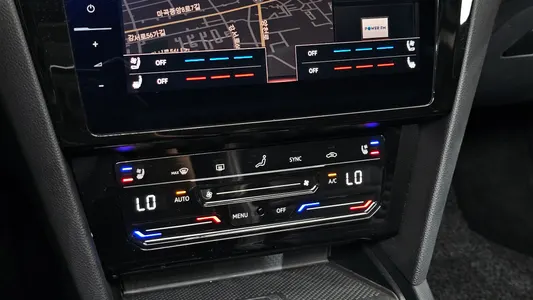 Volkswagen GT(B8) 2.0 TDI 2022 27