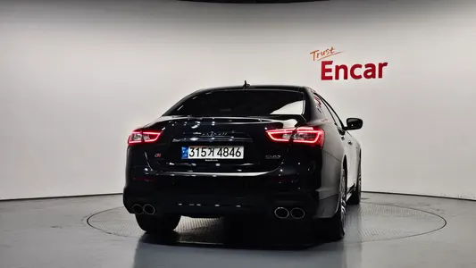 Maserati 기블리 3.0 2020 4