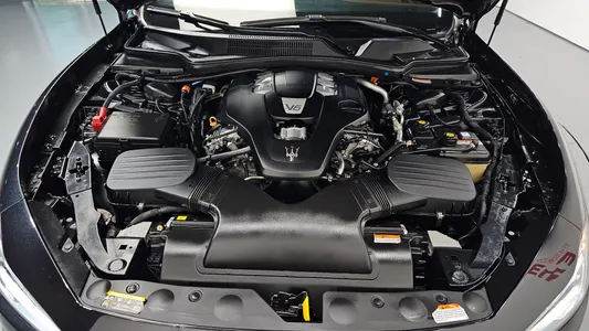 Maserati 기블리 3.0 2020 6