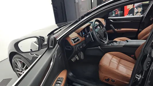 Maserati 기블리 3.0 2020 10