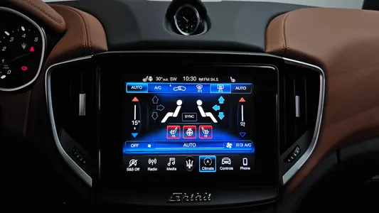 Maserati 기블리 3.0 2020 16