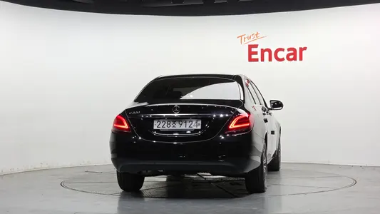 Mercedes-Benz C-Class W205 C200 2019 4