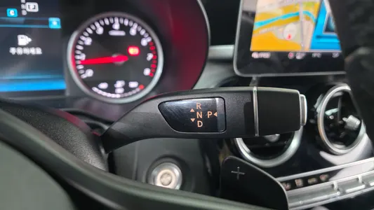 Mercedes-Benz C-Class W205 C200 2019 9