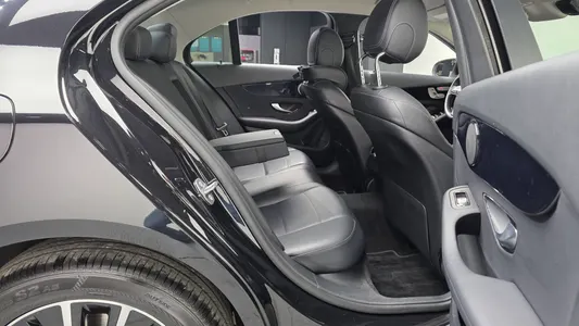 Mercedes-Benz C-Class W205 C200 2019 11