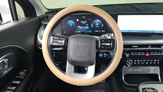 Hyundai 9 AWD 2025 13