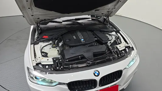 BMW 3 Series (F30) 320d M 2015 6