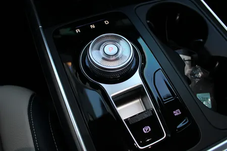 Kia 4 HEV 7 2025 12