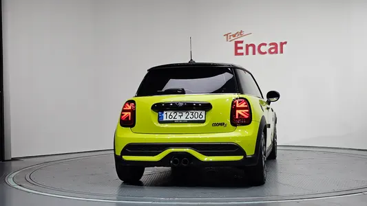 MINI S 2023 4