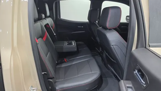 Chevrolet 콜로라도 2.7 ZL1 4WD 2024 12