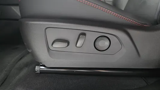 Chevrolet 콜로라도 2.7 ZL1 4WD 2024 31