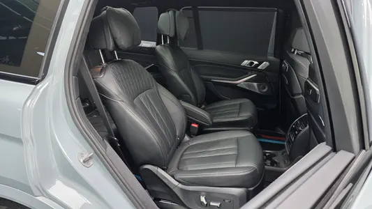 BMW X7 (G07) M60i xDrive M 6 2024 11