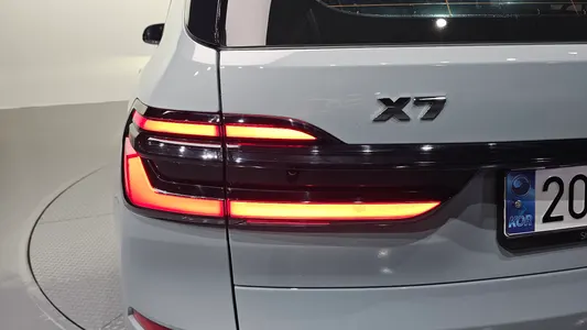 BMW X7 (G07) M60i xDrive M 6 2024 23