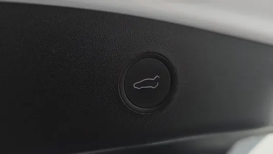 Tesla 3 AWD 2022 17