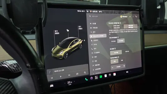 Tesla 3 AWD 2022 29
