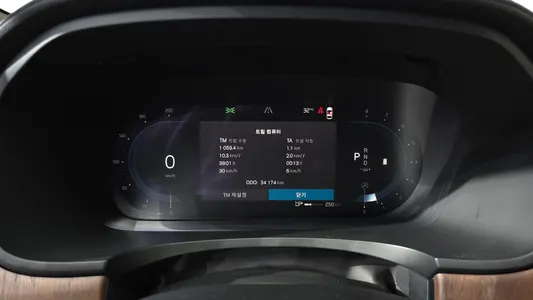 Volvo S90 B5 2023 8