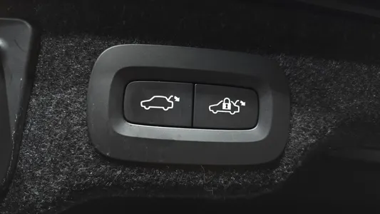 Volvo S90 B5 2023 18