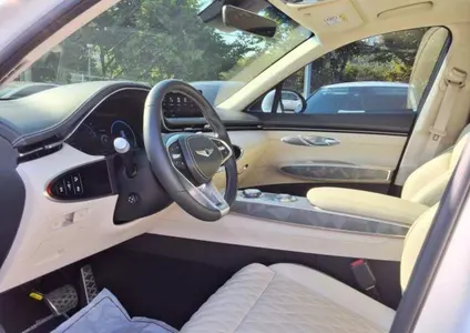Genesis GV70 2.2 2WD 2024 4