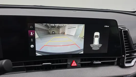 Kia 5 2.0 2WD 2022 15