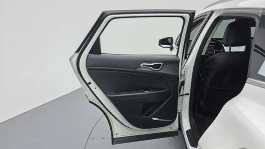 Kia 5 2.0 2WD 2022 25