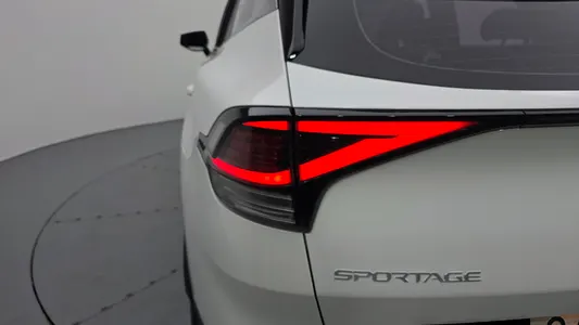 Kia 5 2.0 2WD 2022 23