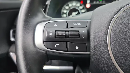 Kia 5 2.0 2WD 2022 31