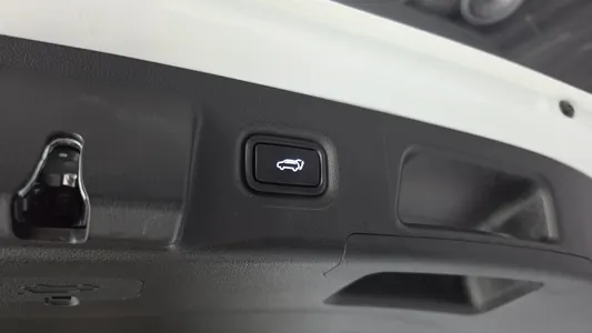 Hyundai 싼타페 HEV 1.6 2WD 2023 32
