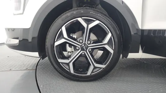 Kia 디 니로 2026 5
