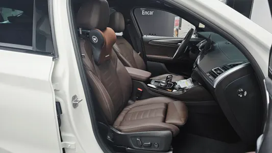 BMW X4 (G02) xDrive20i M 2025 12