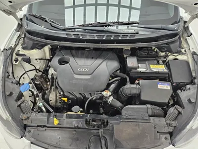 Hyundai 아반떼 1.6 GDi 2013 6