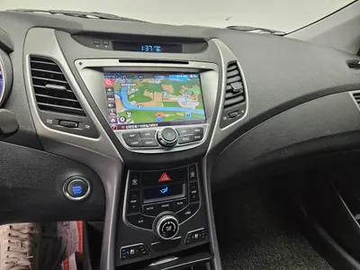 Hyundai 아반떼 1.6 GDi 2013 11