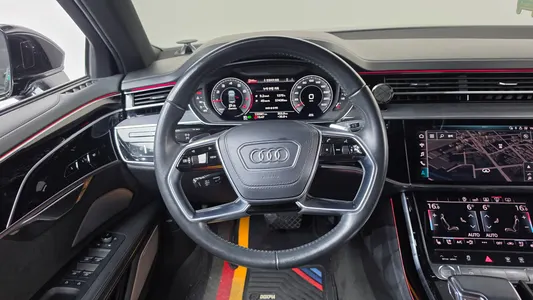 Audi A8 (D5) 55 TFSI LWB 2020 13