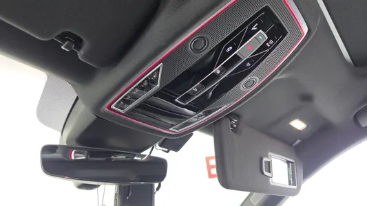 Audi A8 (D5) 55 TFSI LWB 2020 29