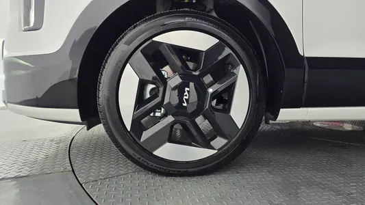 Kia 2 2026 5