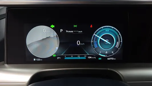 Hyundai 넥쏘 2023 8