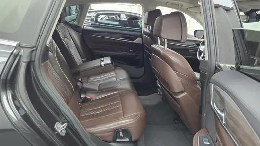 BMW 6 Series GT (G32) 630i xDrive 2019 11