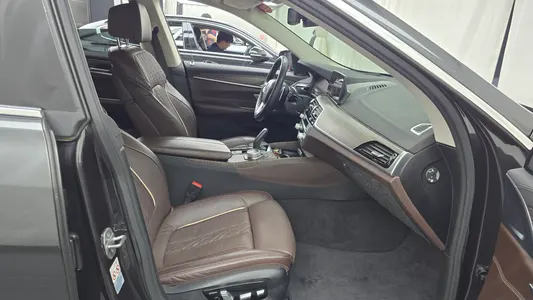 BMW 6 Series GT (G32) 630i xDrive 2019 26