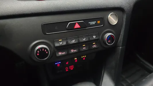 Kia 4 2.0 2WD 2016 18